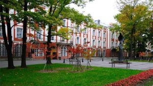 دانشگاه ملی سن پترزبورگ